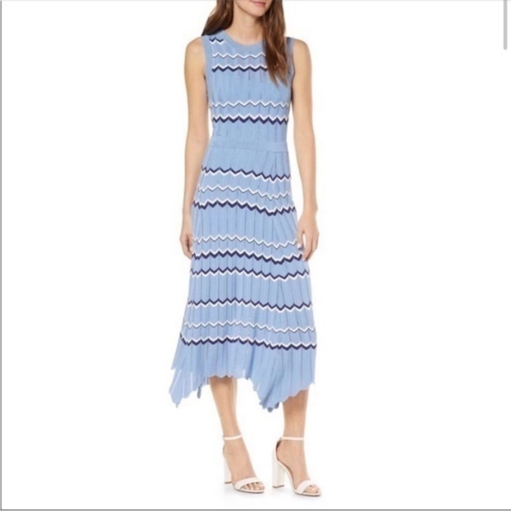 Adelyn Rae Chevron Textured Maxi - Picture 2 of 6